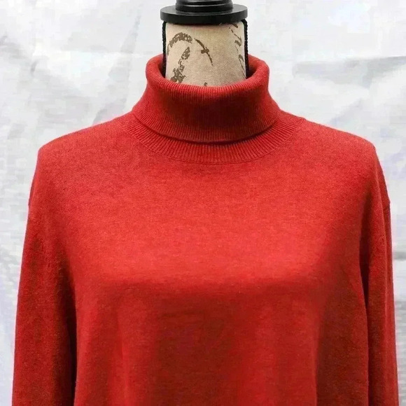 Orvis Charles F. Orvis Size XL wool/cashmere rust colored long sleeve turtle nec - Picture 4 of 11